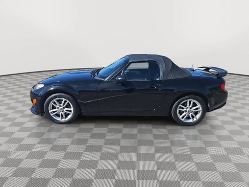 Used 2009 MAZDA MX-5 Miata Sport image 5