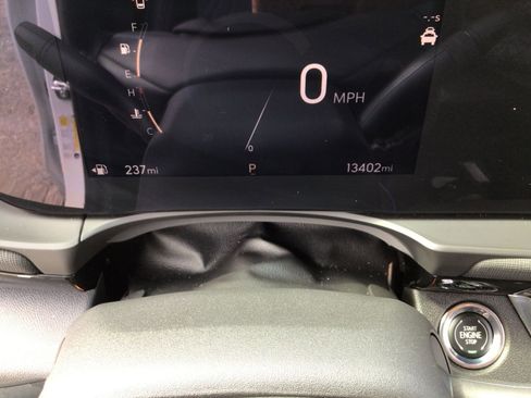 Used 2025 Buick Envista Sport Touring FWD image 39