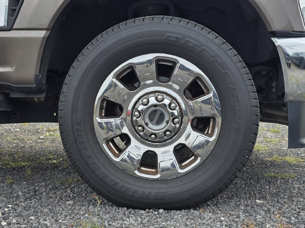 Used 2023 Ford F250 King Ranch w/ Chrome Package AWD/4WD image 11