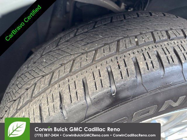 Certified 2025 GMC Yukon Denali AWD/4WD image 40