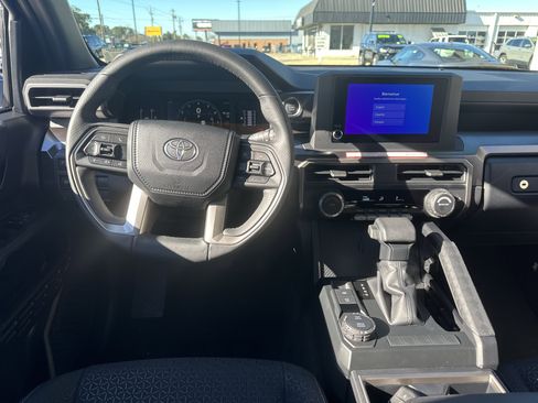 Used 2026 Toyota 4Runner SR5 image 15