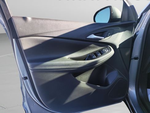 Used 2024 Buick Encore GX Preferred w/ Comfort Package image 28