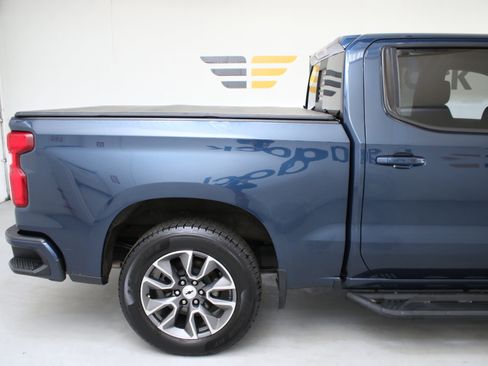 Used 2020 Chevrolet Silverado 1500 RST image 11