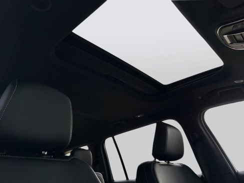 New 2026 Jeep Grand Cherokee L 4WD image 19