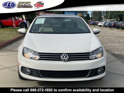 Used 2014 Volkswagen Eos Komfort FWD image 2
