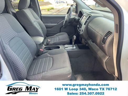 Used 2019 Nissan Frontier SV RWD image 10