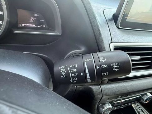 Used 2015 MAZDA MAZDA3 i Grand Touring FWD image 17