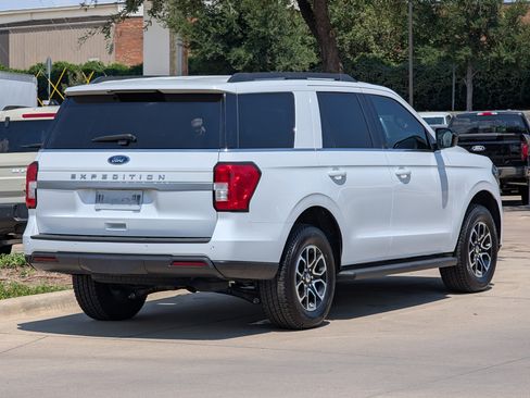 New 2024 Ford Expedition XL image 4