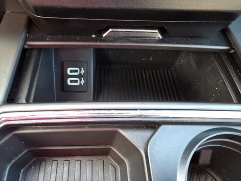 Used 2019 Ford F250 XLT w/ XLT Value Package AWD/4WD image 36