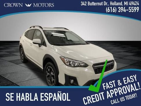 Used 2020 Subaru Crosstrek 2.0i Premium w/ Moonroof Package 1 AWD/4WD image 1