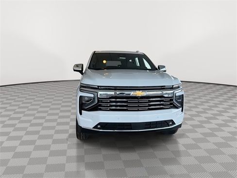 New 2026 Chevrolet Tahoe Premier image 3