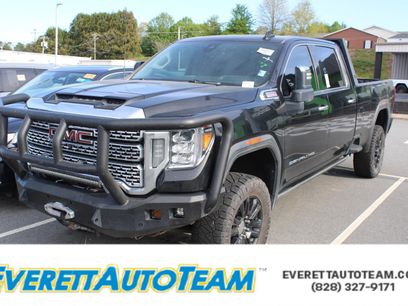 Used 2021 GMC Sierra 3500 Denali w/ Denali Black Diamond Edition