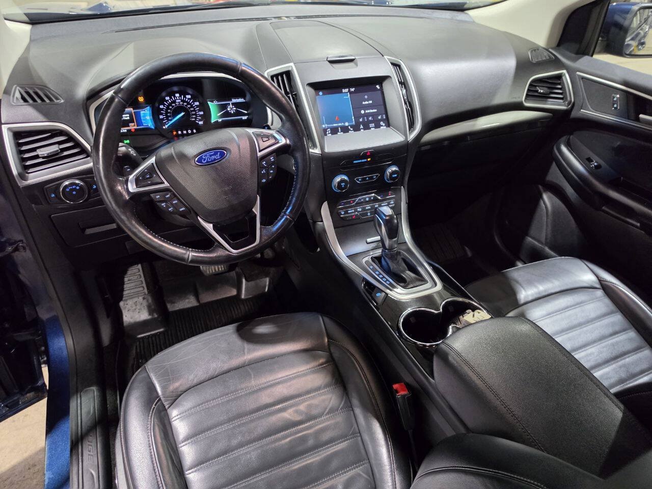 Used 2017 Ford Edge SEL w/ Equipment Group 201A AWD/4WD image 27