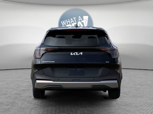 New 2026 Kia Sportage LX AWD/4WD image 13