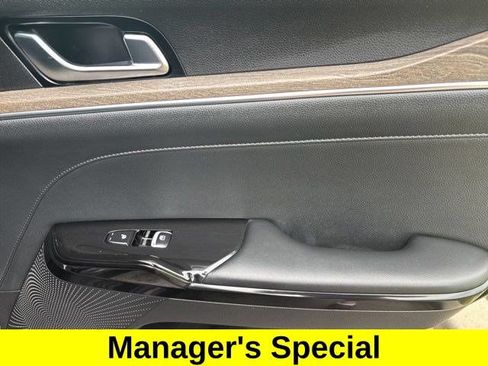 Used 2023 Kia K5 GT-Line image 39