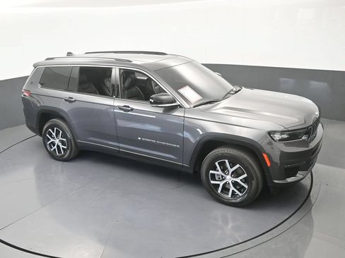 Used 2023 Jeep Grand Cherokee L Limited w/ Trailer Tow Group (B) RWD image 58