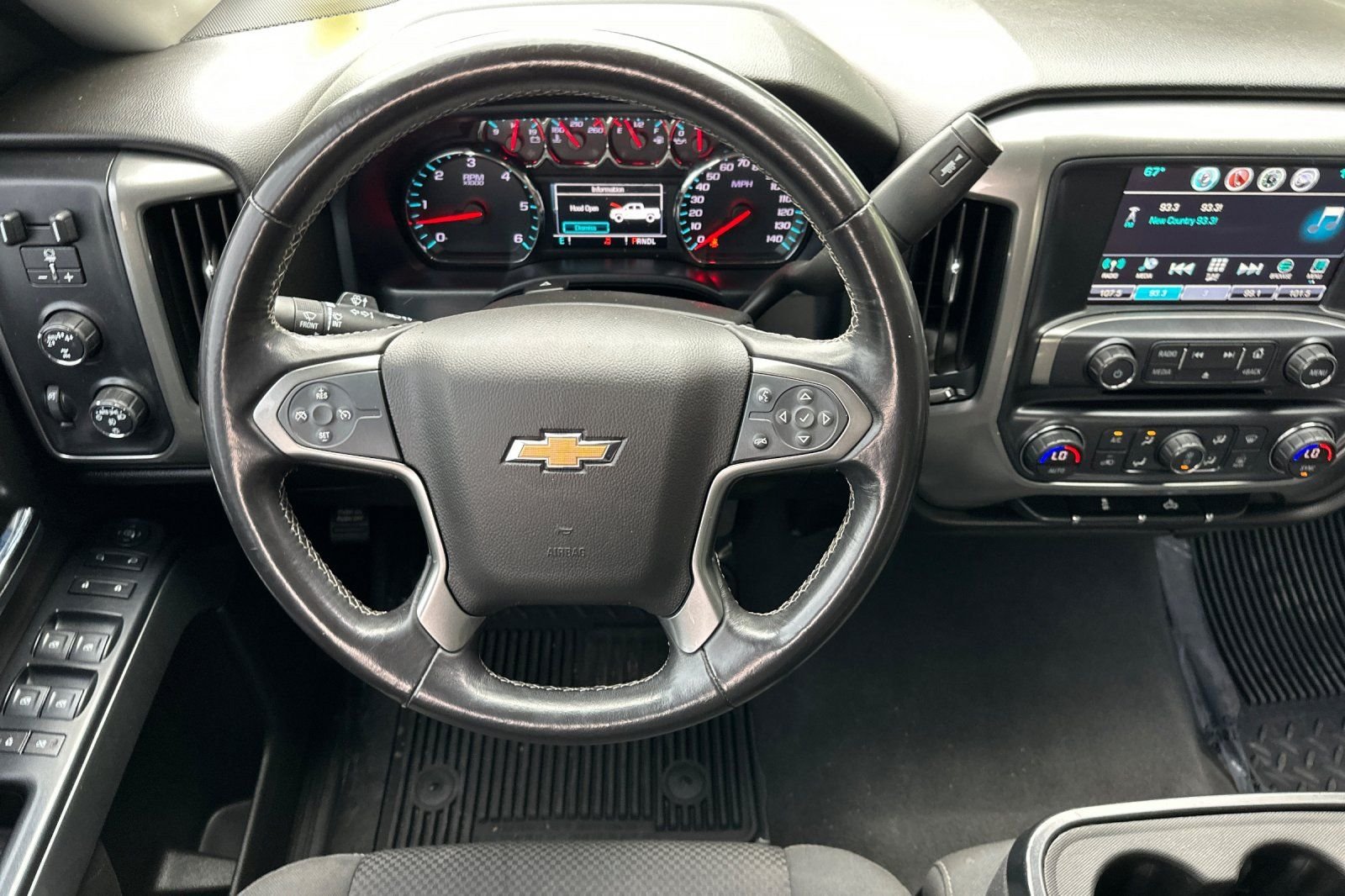 Used 2018 Chevrolet Silverado 1500 LT w/ All Star Edition AWD/4WD image 15