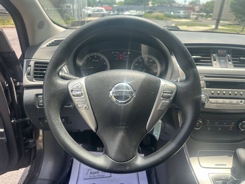 Used 2014 Nissan Sentra SV FWD image 16