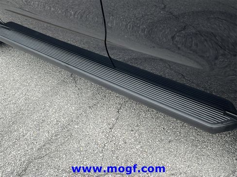 Used 2024 Ford Expedition Limited image 36