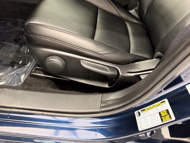Used 2025 MAZDA MAZDA3 s Sport FWD image 12