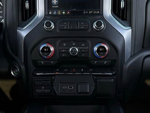 Used 2021 GMC Sierra 1500 Elevation w/ Preferred Package image 27