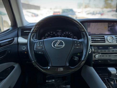 Used 2013 Lexus LS 460 LS 460 Sedan 4D image 15