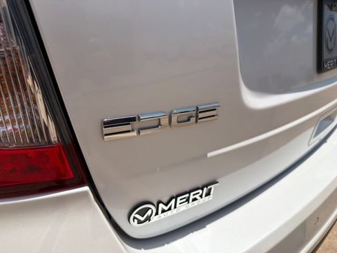 Used 2011 Ford Edge SEL w/ 202A Rapid Spec Order Code FWD image 13