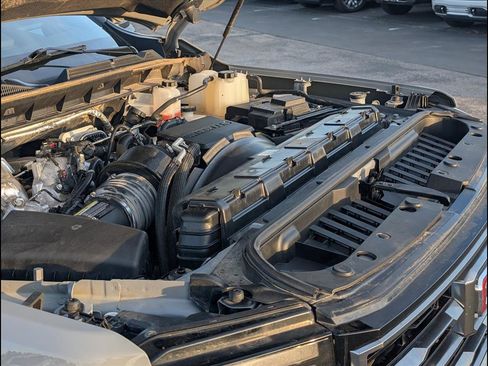 Used 2024 GMC Sierra 2500 AT4 w/ AT4 Premium Plus Package image 24