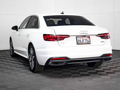 Used 2022 Audi A4 2.0T Premium w/ 18" Wheel Package image 2