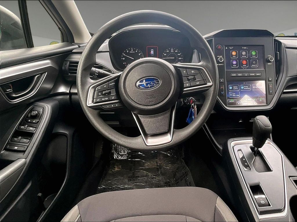 Used 2025 Subaru Impreza 2.0i AWD/4WD image 17