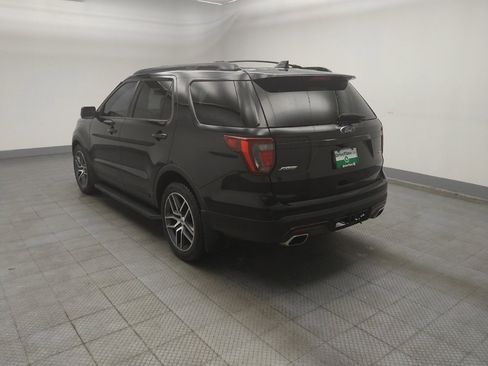Used 2017 Ford Explorer Sport w/ Equipment Group 401A AWD/4WD image 5