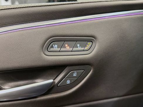 Certified 2023 Cadillac Escalade Sport AWD/4WD image 38