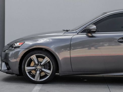 Used 2015 Lexus IS 350 w/ Navigation System Package RWD image 11
