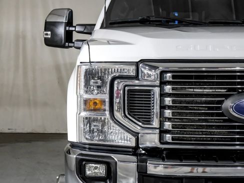 Used 2022 Ford F350 Lariat w/ Lariat Ultimate Package image 38