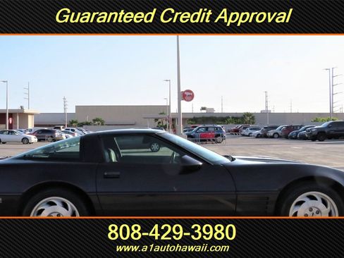 Used 1994 Chevrolet Corvette Coupe RWD image 2