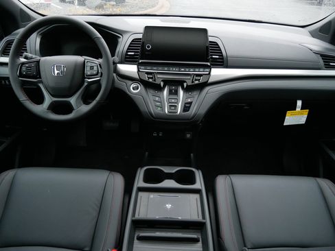 New 2026 Honda Odyssey Sport-L image 10
