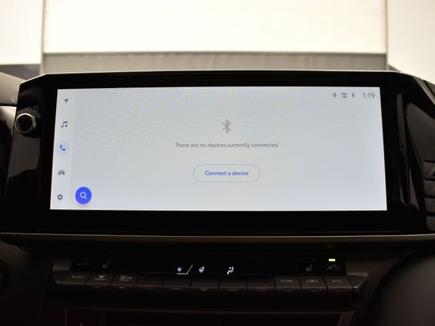 Used 2025 Toyota Camry XSE image 32