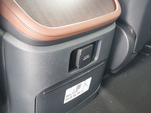 New 2026 Lincoln Navigator Reserve image 29