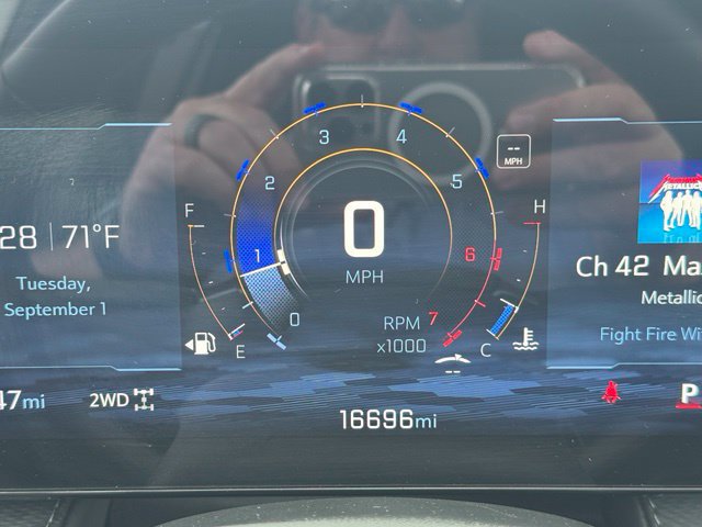 Used 2026 Chevrolet Equinox LT AWD/4WD image 12
