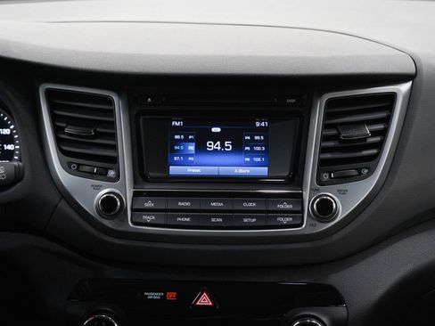 Used 2018 Hyundai Tucson SE w/ Cargo Package AWD/4WD image 15