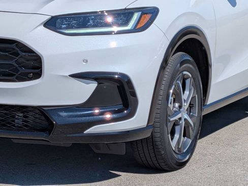 Certified 2024 Honda HR-V EX-L image 10