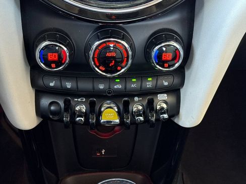Used 2023 MINI Cooper SE FWD image 30