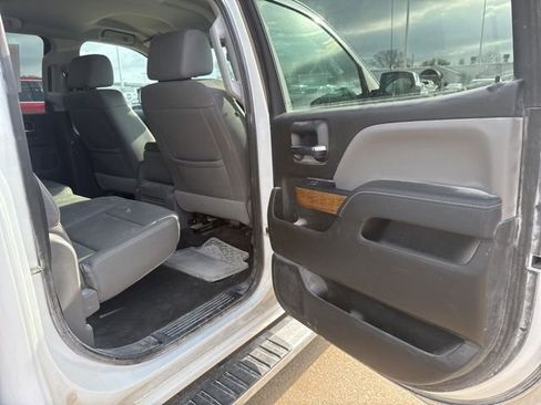 Used 2018 Chevrolet Silverado 1500 LTZ w/ Sport Package image 20