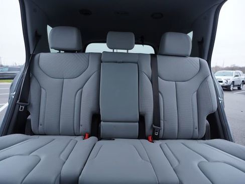 Used 2023 Hyundai Palisade SEL image 35