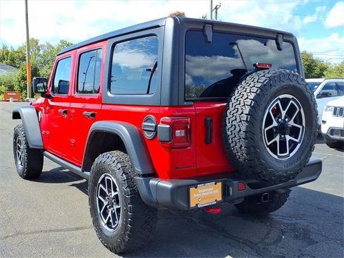 Certified 2024 Jeep Wrangler Unlimited Rubicon image 5