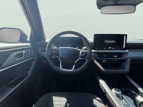 New 2026 Ford Explorer ST-Line w/ ST-Line Street Pack AWD/4WD image 11
