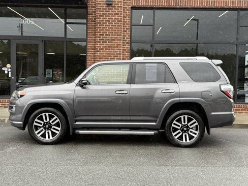 Used 2018 Toyota 4Runner Limited image 3