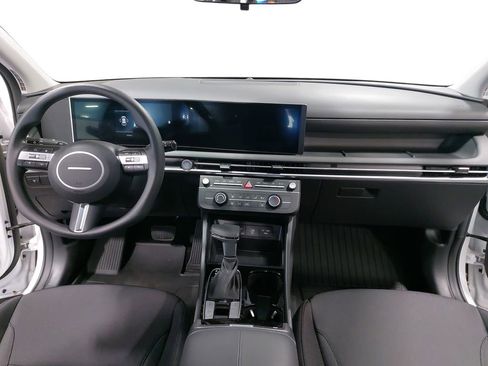 Used 2025 Hyundai Tucson SE AWD/4WD image 9
