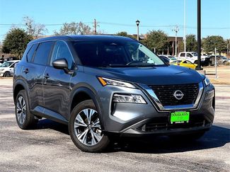 Used 2023 Nissan Rogue SV video 1