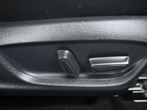 Used 2022 Toyota Camry XSE image 42